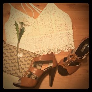 *SOLD** Micheal Kors Heels
